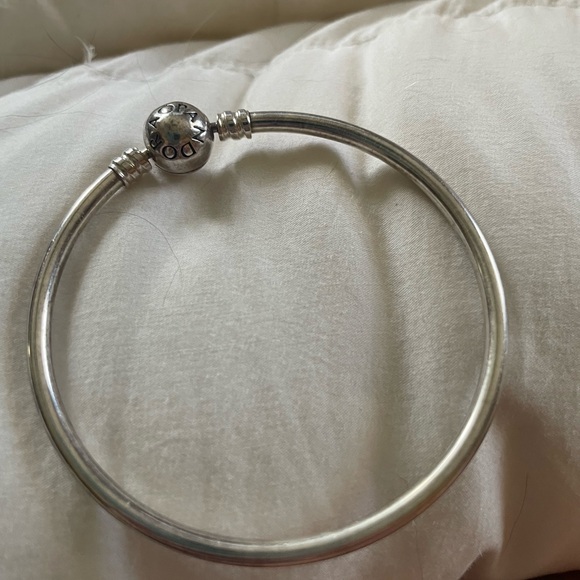 Pandora sterling silver bangle boxed - Picture 2 of 2